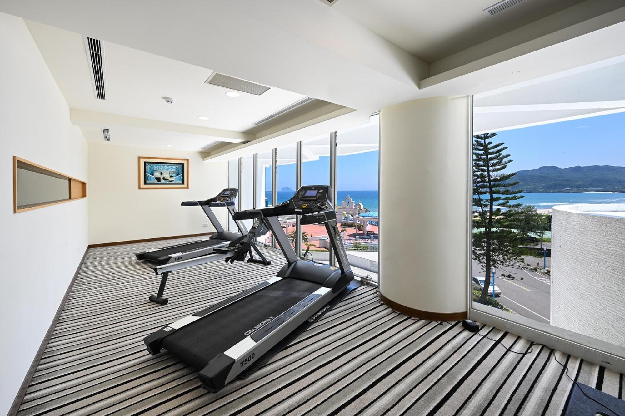 Ct Green Bay Hot-Spring Hotel Wanli District Exterior photo