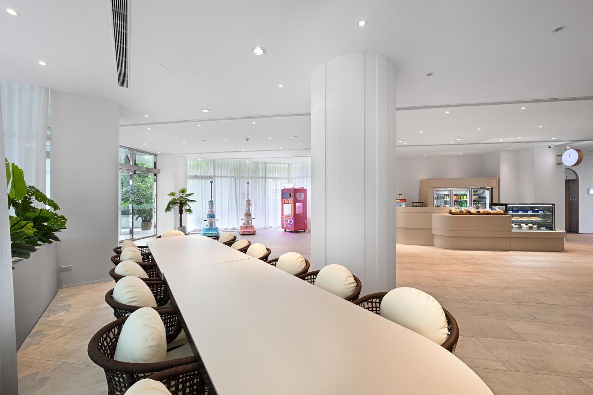 Ct Green Bay Hot-Spring Hotel Wanli District Exterior photo