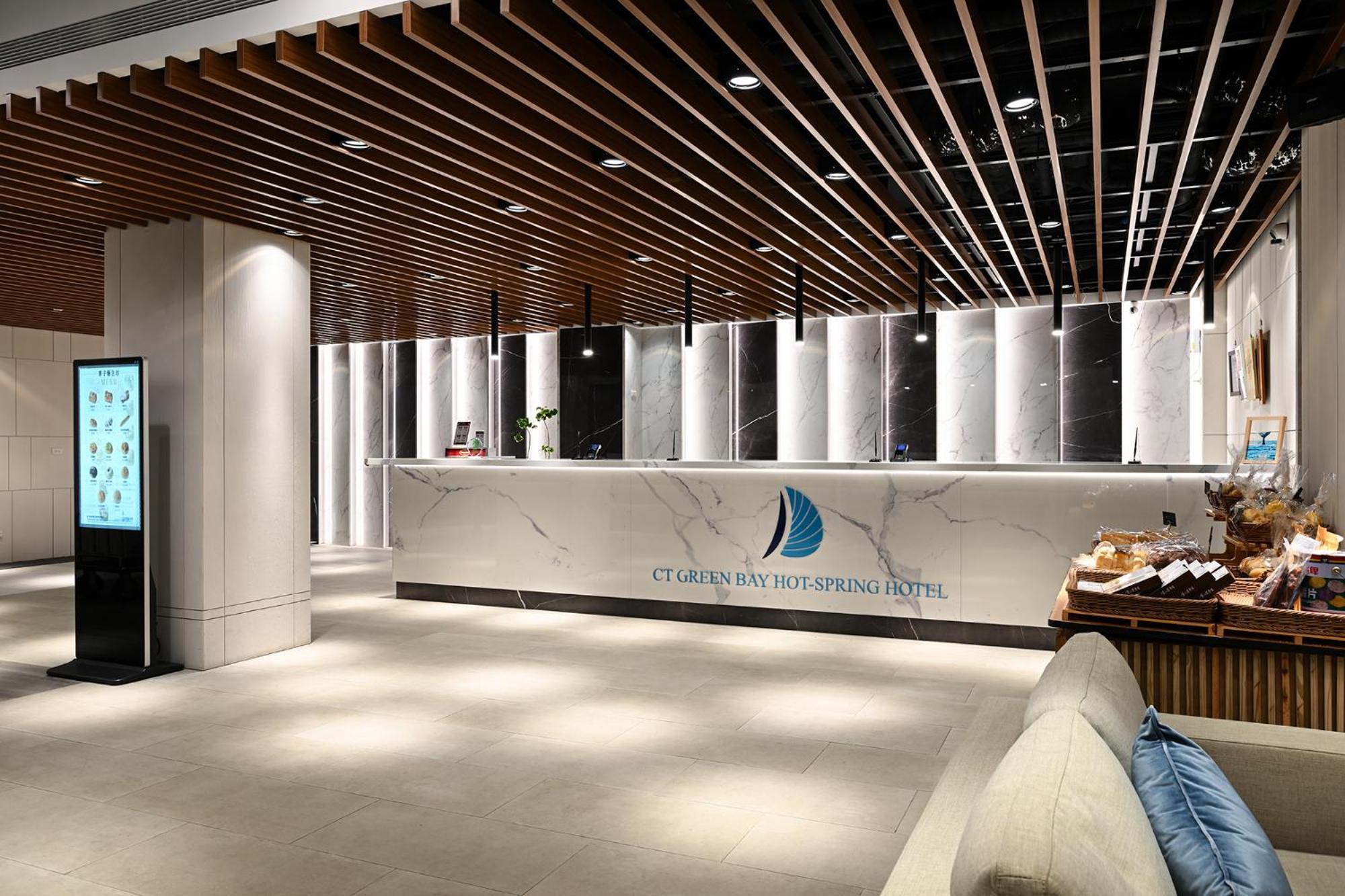 Ct Green Bay Hot-Spring Hotel Wanli District Exterior photo